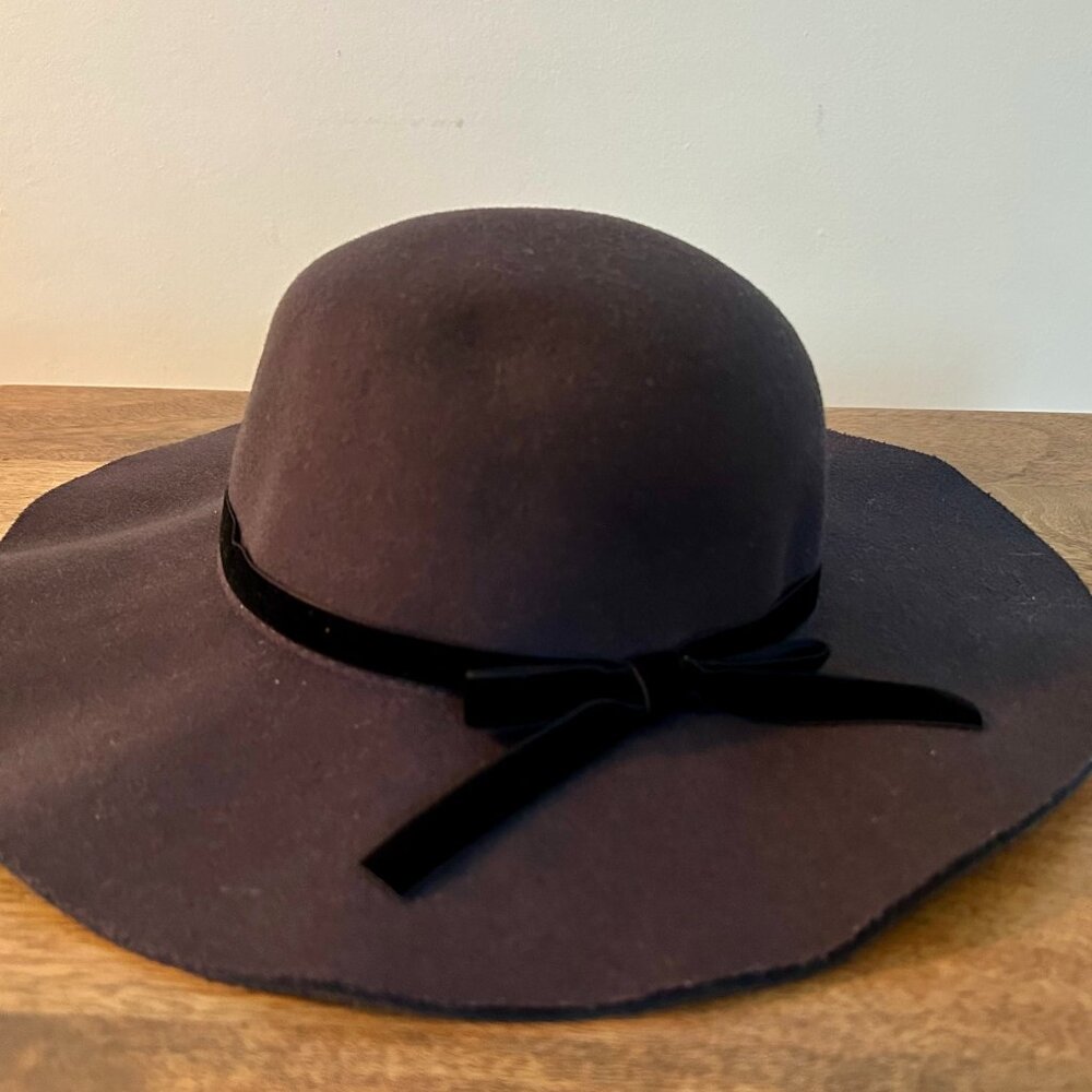 Adorable girls felt hat